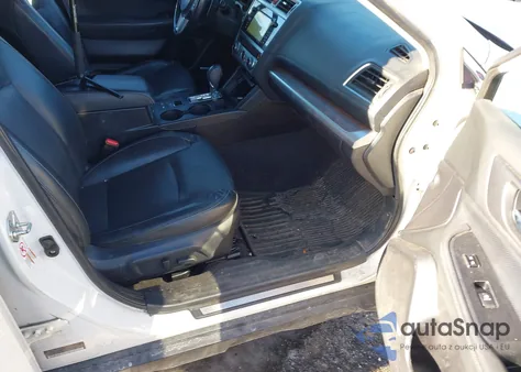 2016 Subaru Outback 2.5I Limited z USA, uszkodzony, nr VIN 4S4BSANC8G3201564